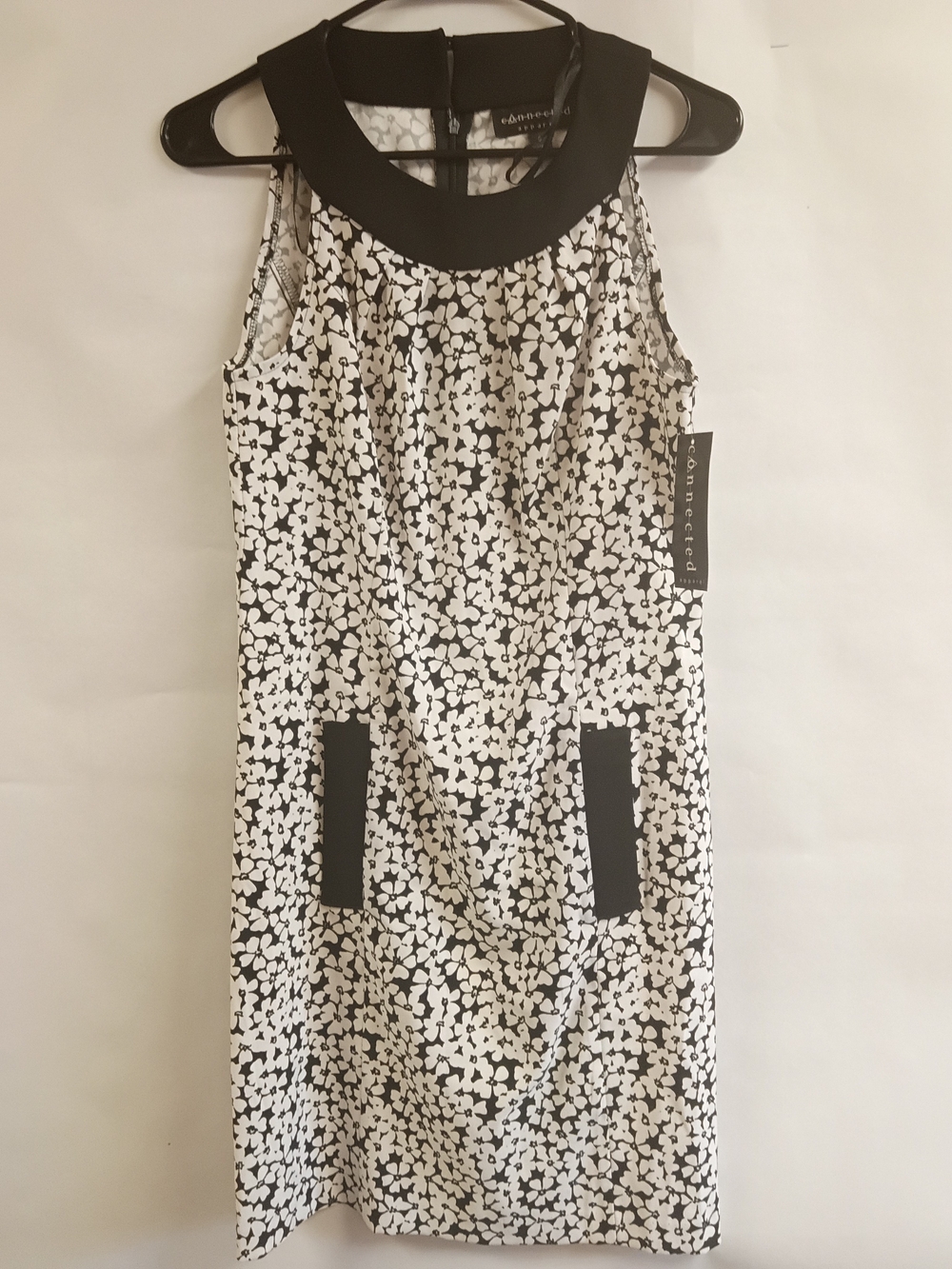 connected apparel Black & White Floral Sleeveless Midi Dress